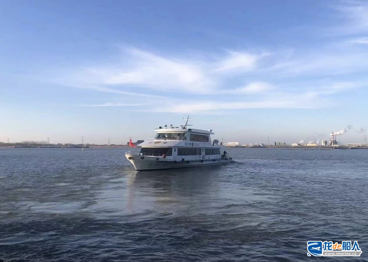 广西中船北部湾设计镇江水警001指挥艇顺利交付