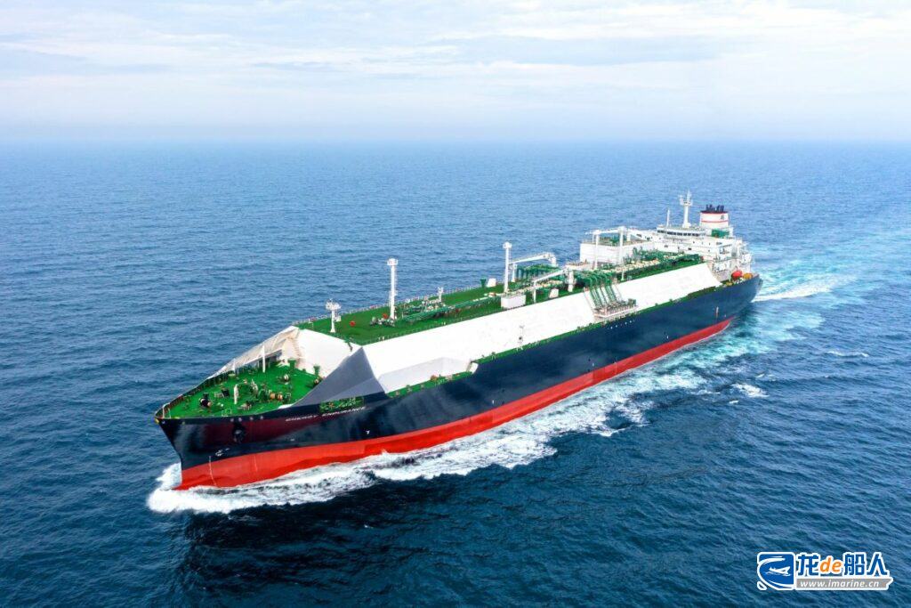 现代三湖重工交付17.4万立方米LNG运输船 现代三湖重工交付17.4万立方米LNG运输船